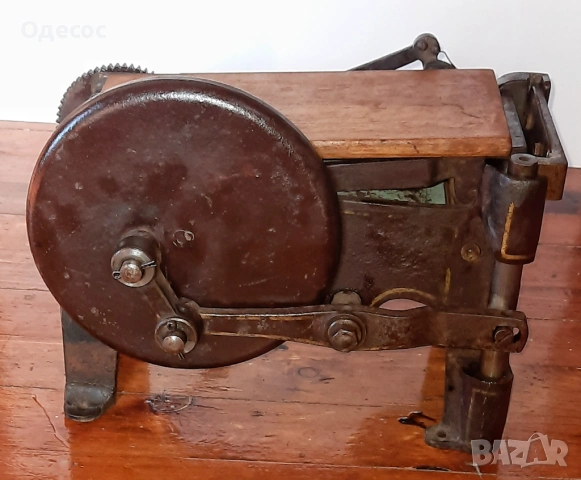 Стар  механичен уред  гилотина за рязане на тютюн, снимка 5 - Антикварни и старинни предмети - 53684086