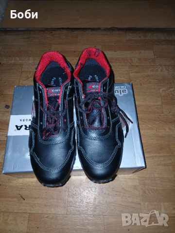 Италиански работни обувки кофра от естествена кожа нови