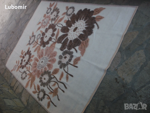 Одеало, двулицево - мека вълна - Ново !, снимка 3 - Олекотени завивки и одеяла - 51812807