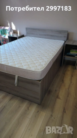 Комплект Спалня с Матрак и повдигащ механизъм и нощни шкафчета 