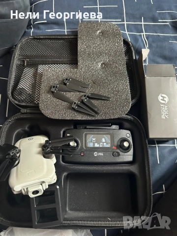 Дрoн Holy stone + ПОДАРЪК ПЕРКИ, снимка 2 - Дронове и аксесоари - 54171201