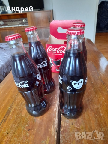 Стари бутилки Кока Кола,Coca Cola Euro 2012 Fan Pack, снимка 4 - Други ценни предмети - 52080310