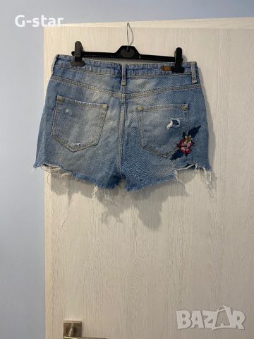 Къси дънкови панталони Zara, снимка 2 - Къси панталони и бермуди - 45315483