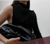 Zara асиметрична черна риза без ръкав и гол грън
