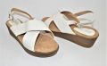 Дамски сандали на платформа в бяло 688-1, снимка 2