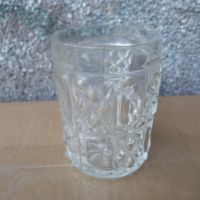 Лот от 5 бр. релефни стъклени чаши, снимка 2 - Чаши - 45225910