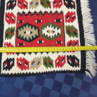 Чипровско килимче, снимка 2 - Антикварни и старинни предмети - 45032689