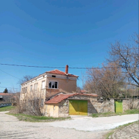 Къща в с.Винарово, снимка 1 - Къщи - 44912727