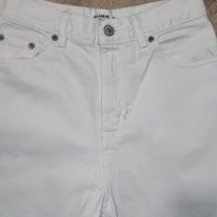 дънкови панталонки на Pull& Bear , снимка 2 - Дънки - 45080925