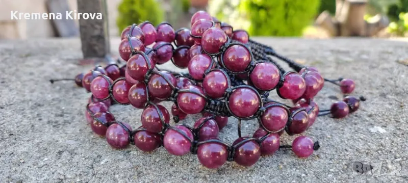 Дамски гривни шамбала с естествени камъни гранат. Бижута Луди гъби., снимка 1