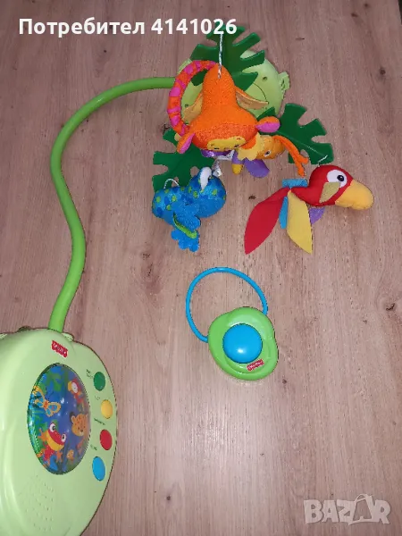 Музикалната въртележка на Fisher Price Rainforest Peek a Boo Leaves, снимка 1