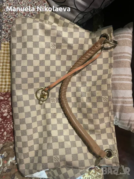 Продавам чанта Louis Vuitton, снимка 1