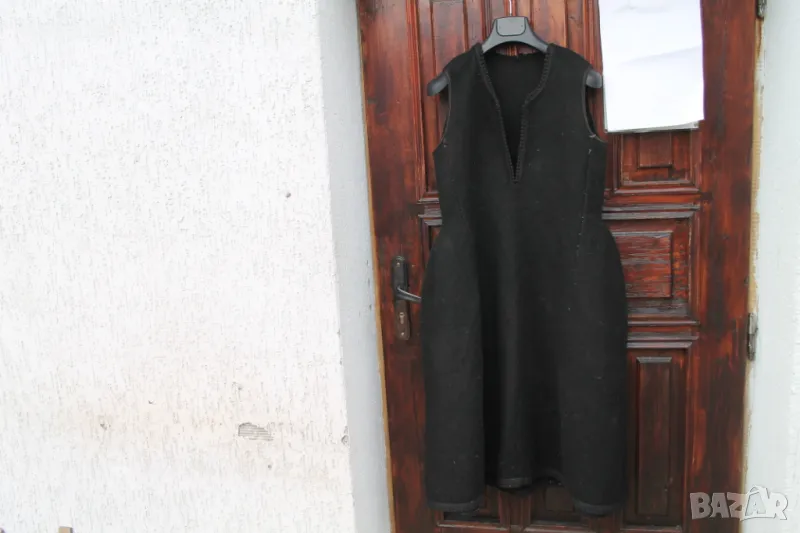Черен вълнен сукман , снимка 1