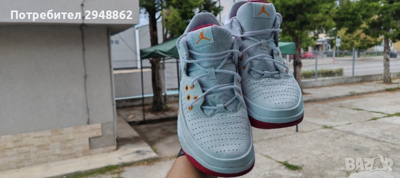 nike air jordan aura 5 44.5 , снимка 1