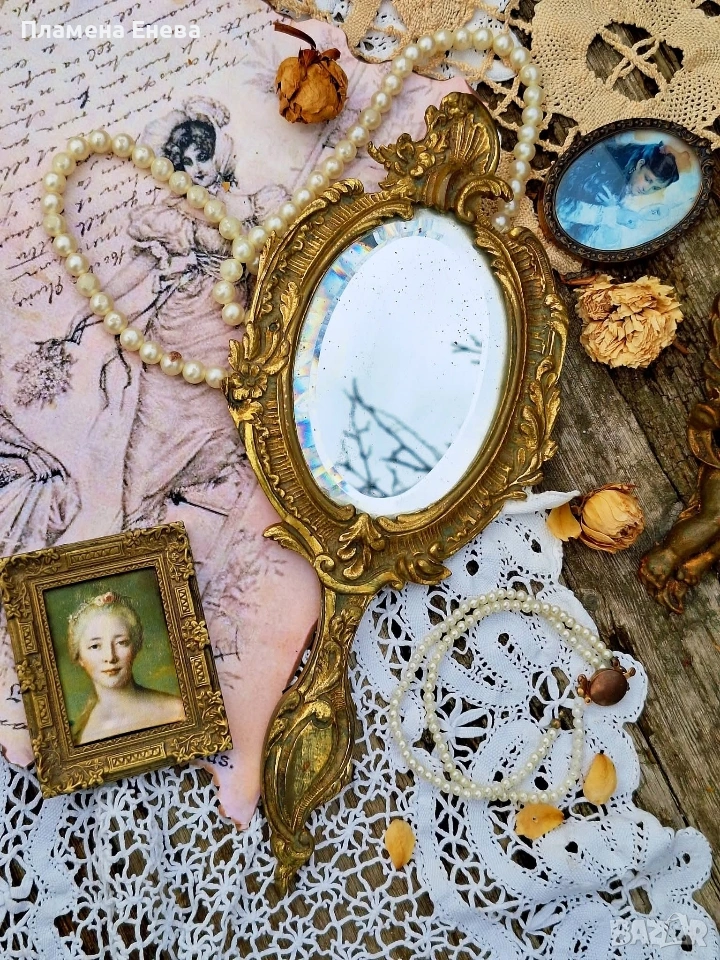 Старо бронзово огледало , снимка 1