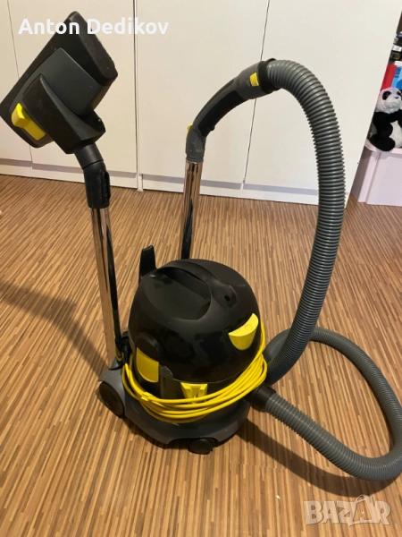 Професионална прахосмукачка Керхер Karcher T10/1, снимка 1