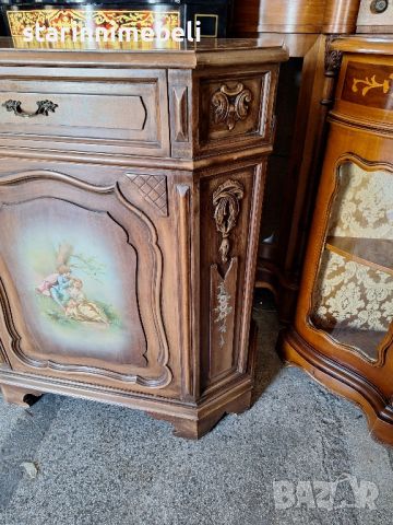 Италианско бароково шкафче , снимка 4 - Шкафове - 46451674