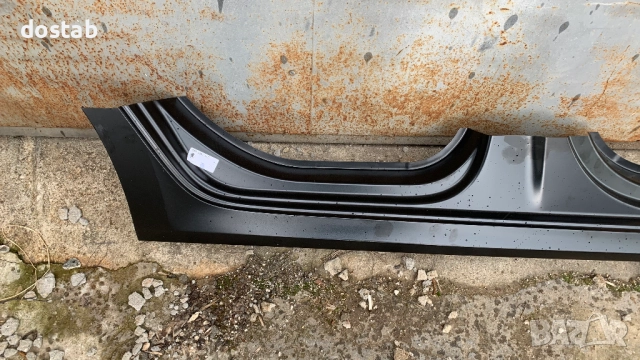 Праг за Шкода Октавия 4 , снимка 2 - Части - 51941658