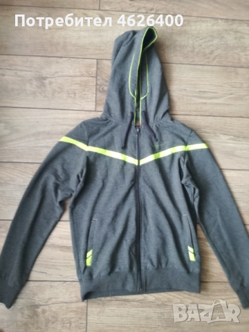 Продавам горнище от анцуг-Roteiro 