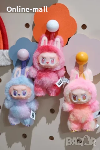 Labubu Big into Energy, Лабубу Pop Mart ключодържател, снимка 2 - Плюшени играчки - 50967439