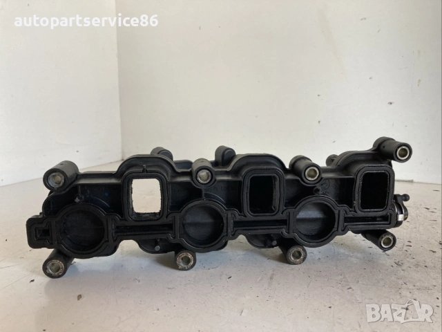 Всмукателен колектор десен за Volkswagen Phaeton 3.0 Tdi (2008) 059129712N 