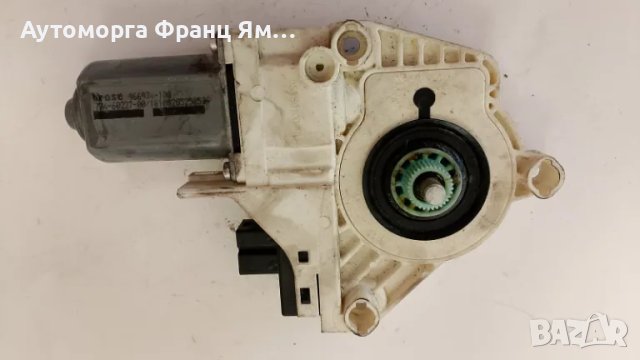 8K0959802 МОТОРЧЕ ДЕСЕН СТЪКЛОПОВДИГАЧ ЗА AUDI A4 Q7, снимка 2 - Части - 49223832