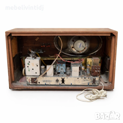 Лампов ретро радиоапарат Grundig 3086, снимка 6 - Антикварни и старинни предмети - 53557368