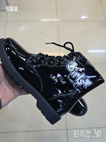 детски боти 