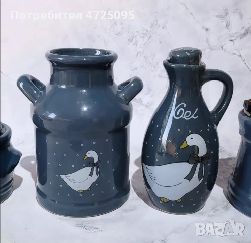 Сет керамични бурканчета и мелничка, снимка 2 - Антикварни и старинни предмети - 53534329