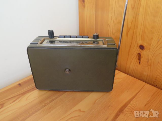 Simonetta, радио 1963/1964г, снимка 4 - Радиокасетофони, транзистори - 45073130