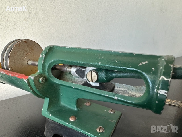 Соц Учебен Модел на Парен Двигател 1961г., снимка 6 - Антикварни и старинни предмети - 53154353