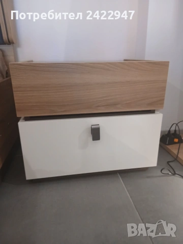 Нов гардероб, скрин и нощни шкафчета, снимка 7 - Гардероби - 53521825