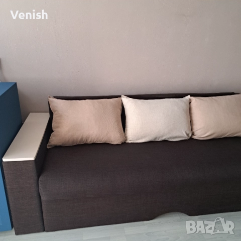 Голям разтегателен триместен диван , снимка 4 - Дивани и мека мебел - 52430332