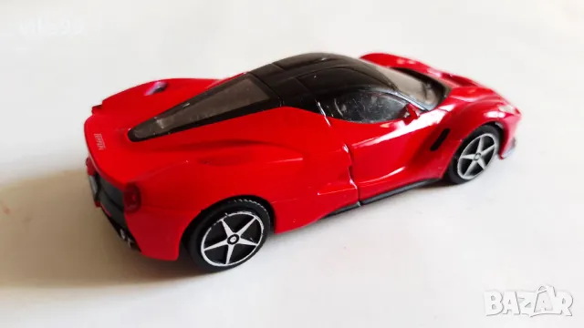 Bburago Ferrari LaFerrari - Мащаб 1:43, снимка 5 - Колекции - 49245103