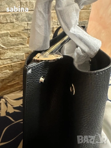 Чанти нови Furla Sofia/Фурла с дръжки за рамо, голям размер, снимка 13 - Чанти - 54230318