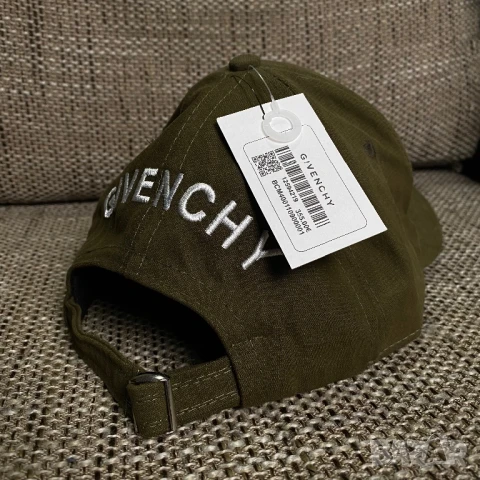 🧢 Оригинална Шапка Givenchy Rainbow – Налична! 🧢, снимка 2 - Шапки - 51068565