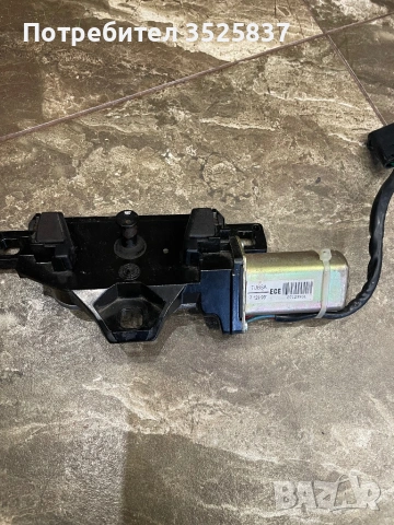 BMW e61 брава за багажник 