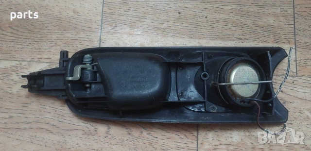 Предна Дясна Вътрешна Дръжка Ауди A4 Б5 - 8D0837020, снимка 4 - Части - 53278736