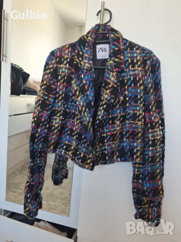 Дамски сака и якета 