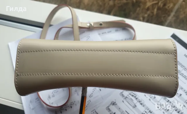 оригинална Coccinelle чанта естествена кожа налична, снимка 5 - Чанти - 49830643