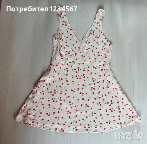 Нова рокля с череши на Zara M-L, снимка 4 - Рокли - 51138759