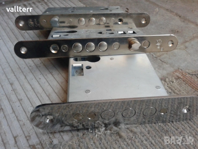 радио станция 12в.крик,лед лампа,брави касови,кабели 10 м, снимка 5 - Други - 29160970