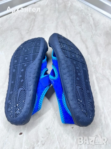 Детски сандал NIKE, снимка 2 - Детски сандали и чехли - 53989401