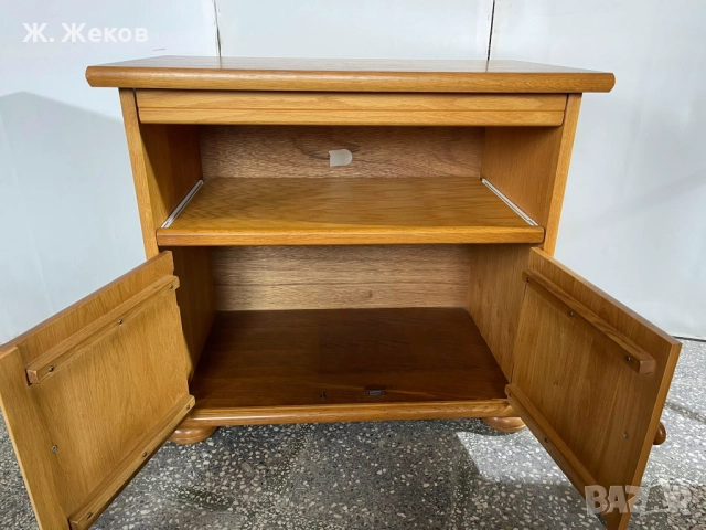 Масивен Тв шкаф, снимка 4 - Шкафове - 52913250