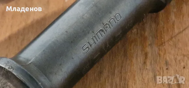 Средно движение от шосеен бегач . Shimano ., снимка 4 - Части за велосипеди - 47152413