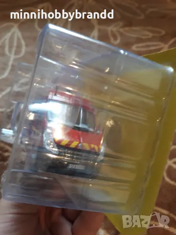 UMM Alter Turbo D  4x4 Peugeot J 7  Renault Master 1.43 Scale top top top  Models Hachette  , снимка 9 - Колекции - 50301076