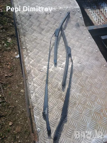 Рамена чистачки Volkswagen New Beetle Coupe (01.1998 - 09.2010),, снимка 2 - Части - 49820200