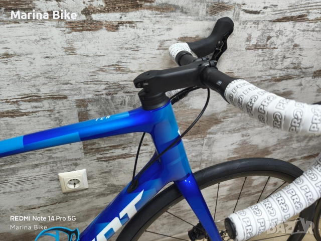 НОВ карбонов шосеен велосипед Giant TCR Pro Disc 105 2х12 Fulcrum | L, снимка 9 - Велосипеди - 49560109