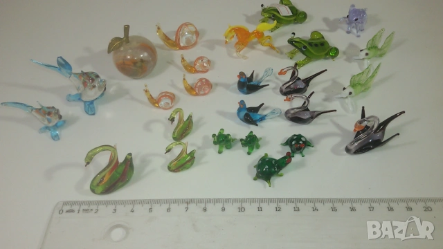 Лот миниатюрни стъклени животни и ябълка, снимка 18 - Колекции - 53358990