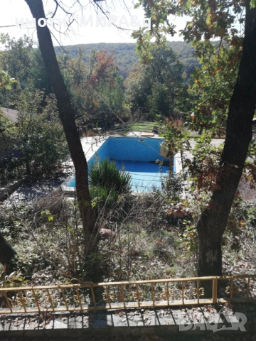 Вила с басейн и панорама към язовир - с. Светлина, обл. Хасково, снимка 4 - Вили - 52154591